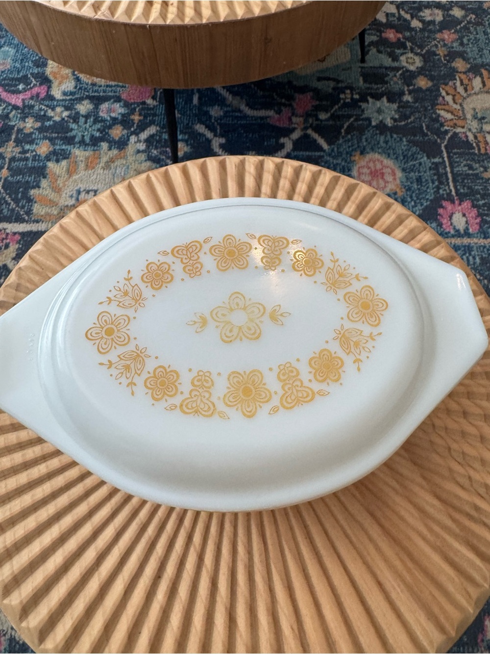 Pyrex Butterfly Gold oval casserole dish matching patterned Opal glass lid